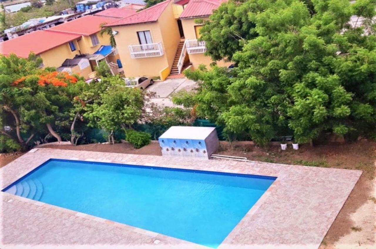 Myriam And Frank Residence Maho Exterior foto